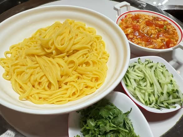 低卡减脂玉米面条 （西红柿鸡蛋）Tomato and Egg Noodles
